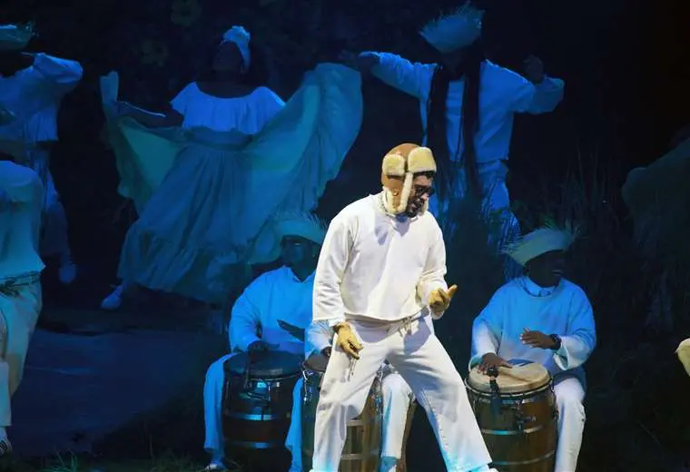 Bad Bunny buscó calma y buen café en Los Santos, según propietario de negocio que visitó