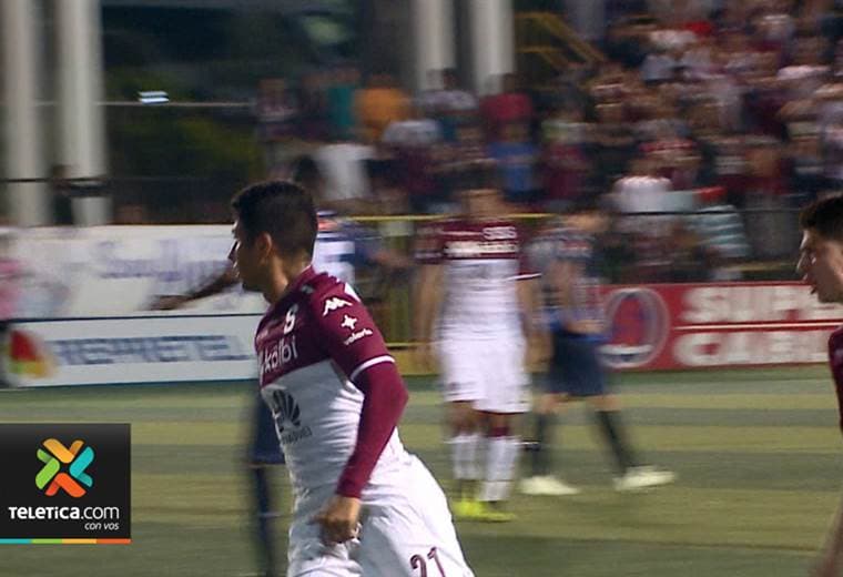 Saprissa sigue recuperando jugadores y Bustos Golobio regresó con gol a la competencia