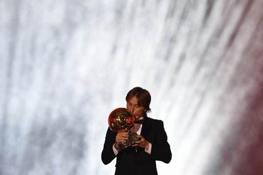 El croata Luka Modric ganó el Balón de Oro 2018.|AFP