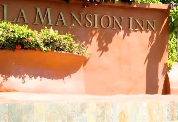 Nos fuimos hasta un exclusivo hotel boutique en Manuel Antonio Quepos, se trata de "La Mansión Inn".