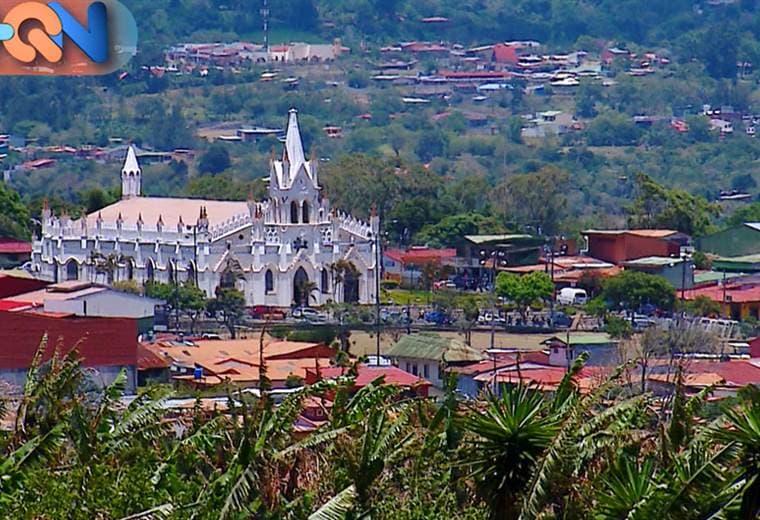 Durante la semana presentamos 25 reportajes de este pueblo herediano, aquí le mostramos una crónica de cómo nos recibió y despidió el cantón.   