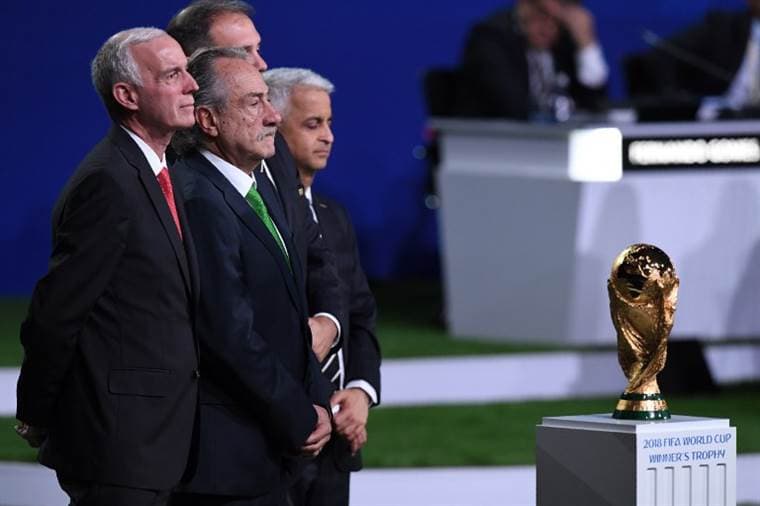 Estados Unidos, México y Canadá organizarán el Mundial de futbol 2026