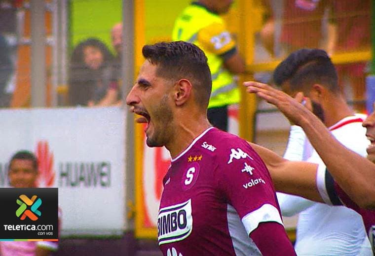 Alejandro Cabral se convirtió en el argentino número 12 que anota con el Saprissa