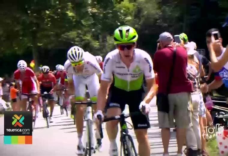 Andrey Amador volvió a ser protagonista en la etapa 16 del Tour de Francia