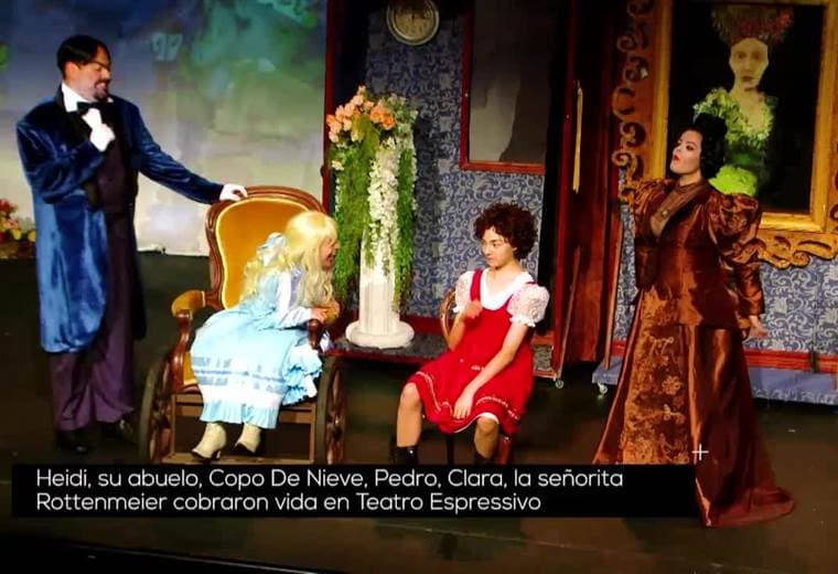 Heidi, su abuelo, Copo De Nieve, Pedro, Clara, la señorita Rottenmeier y muchos personajes más cobraron vida en Teatro Espressivo, con una puesta en escena grande, colorida y muy producida.     El elenco está conformado por 8 actores, los cuales interpretan unos 20 personajes.      Curiosamente, la actriz que dio vida a Heidi, debutó con esta obra.     Música, bailes, luces son parte del colorido escenario de esta obra, sumado al gran mensaje que deja.