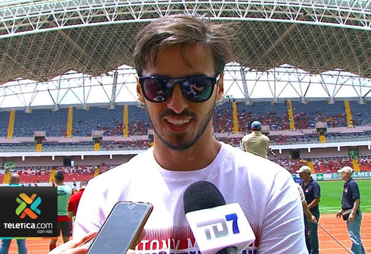 Bryan Ruiz está cerca de firmar con uno de los equipos más históricos de Brasil