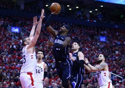 Orlando Magic sorprenden a Raptors en los playoffs de la NBA | AFP