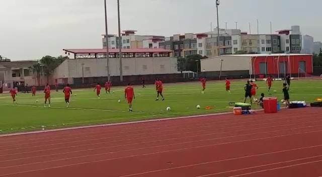 La Sele afina detalles de cara al juego contra México en Houston