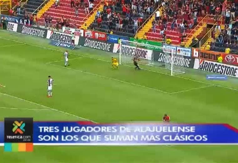 Tres jugadores de Alajuelense son los que acumulan más clásicos