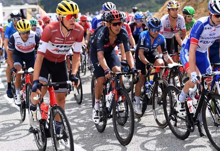 Roglic gana duelo a Carapaz en arranque de La Vuelta