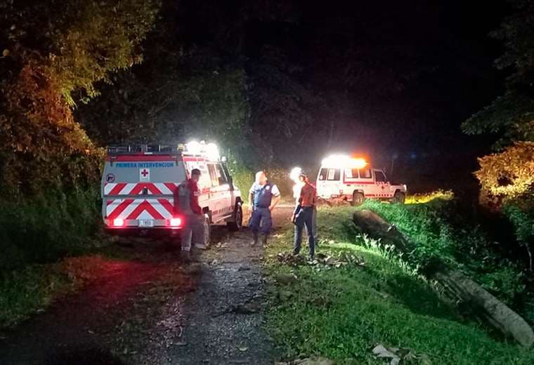 Encuentran a jóvenes desaparecidos en montañas del Braulio Carrillo