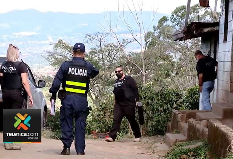 Padrastro de niño fallecido por supuestas agresiones lleva cuatro días en fuga