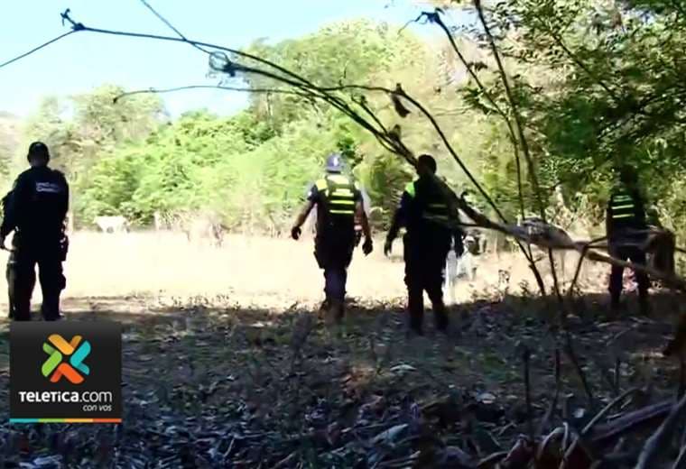 Policía de Fronteras se unió a búsqueda de sospechoso de asesinar pareja en Santa Cruz