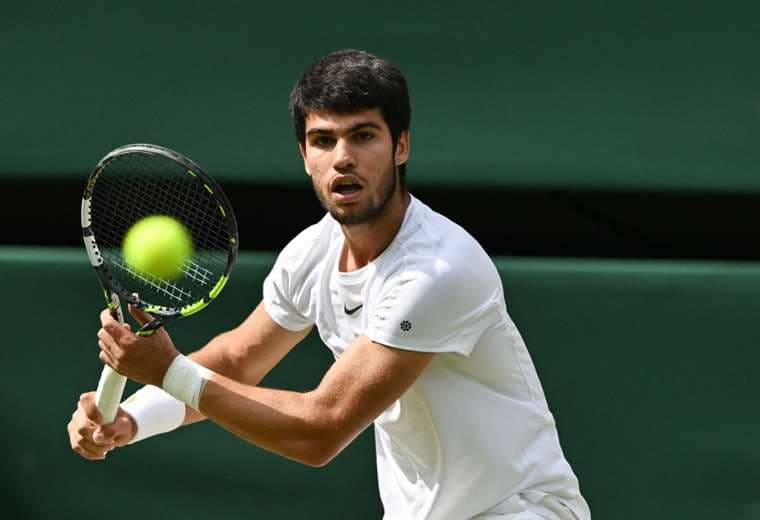 Alcaraz defiende su trono en Wimbledon ante un Djokovic en recuperación