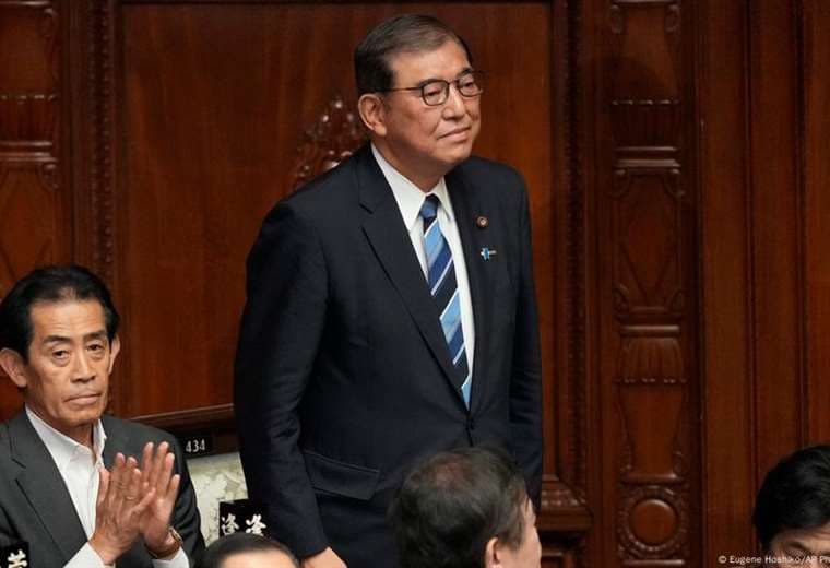 Shigeru Ishiba asume como primer ministro de Japón