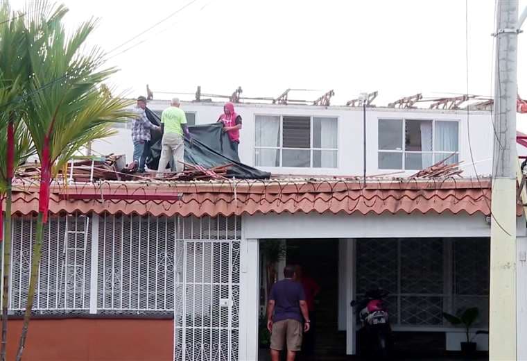  Torbellino de este viernes afectó unas 50 viviendas