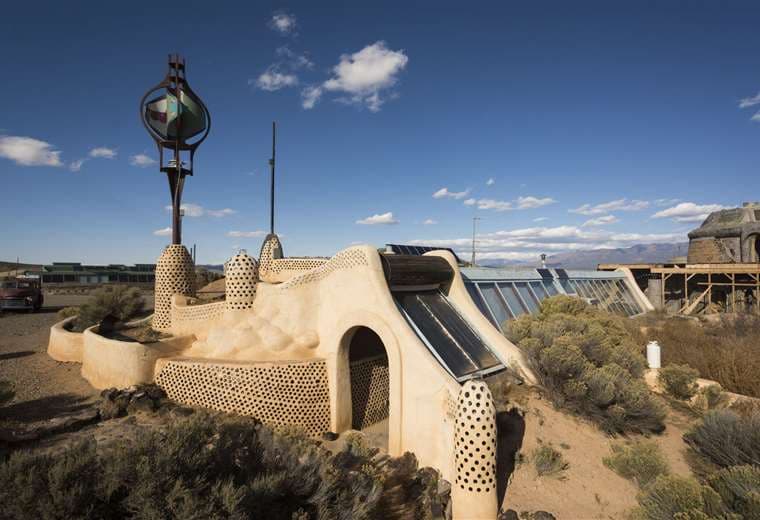 Casas construidas hace 40 años son ejemplo para combatir el cambio climático