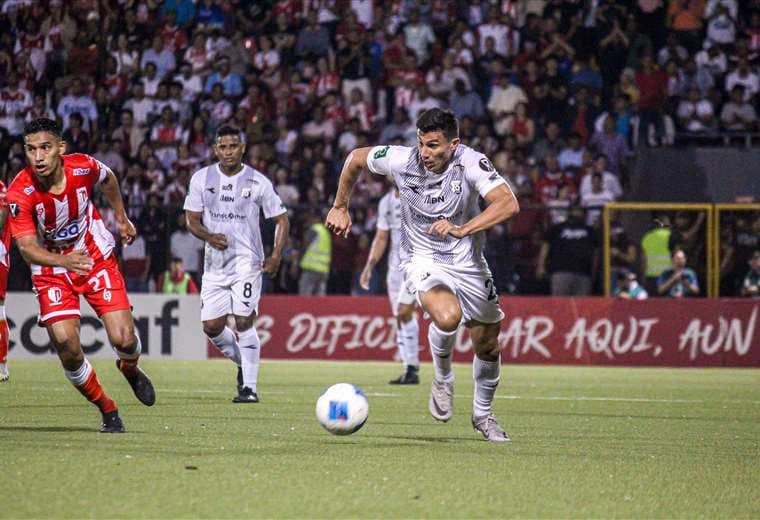 Herediano empata en la casa del Estelí un partido que mereció ganar