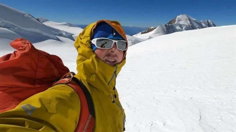 Trágica muerte de joven escalador tras lograr hito en el Himalaya