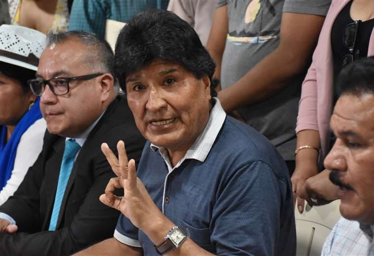 Fiscal de Bolivia pide aprehensión de Evo Morales por "trata" de menor