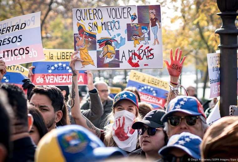 Oposición de Venezuela pide liberar a activistas presos