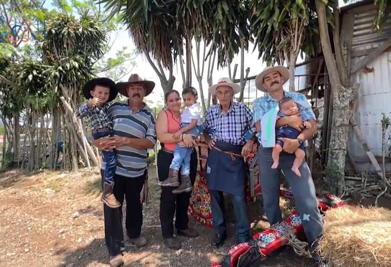 Boyero isidreño mantiene vivo un legado de siete generaciones