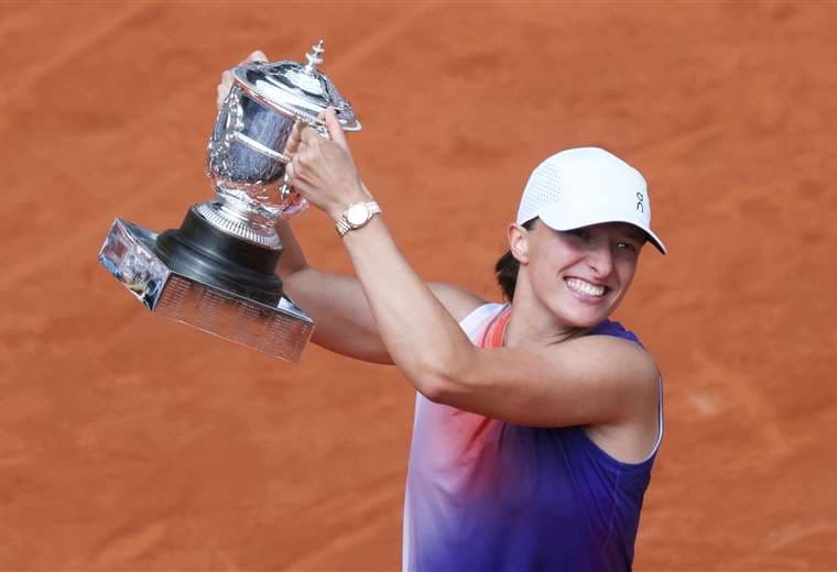 Polaca Iga Swiatek gana su cuarto título en Roland Garros