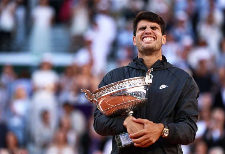 Alcaraz conquista su primer Roland Garros con remontada ante Zverev