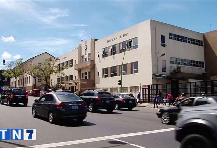 Dos hospitales y un hogar de larga estancia registran brotes de COVID-19