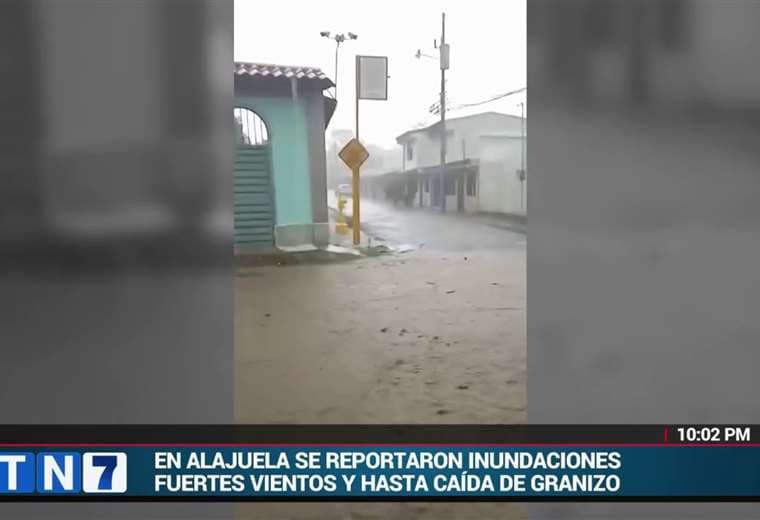 Video: Fuertes aguaceros y caída de granizo afectaron poblados de Alajuela