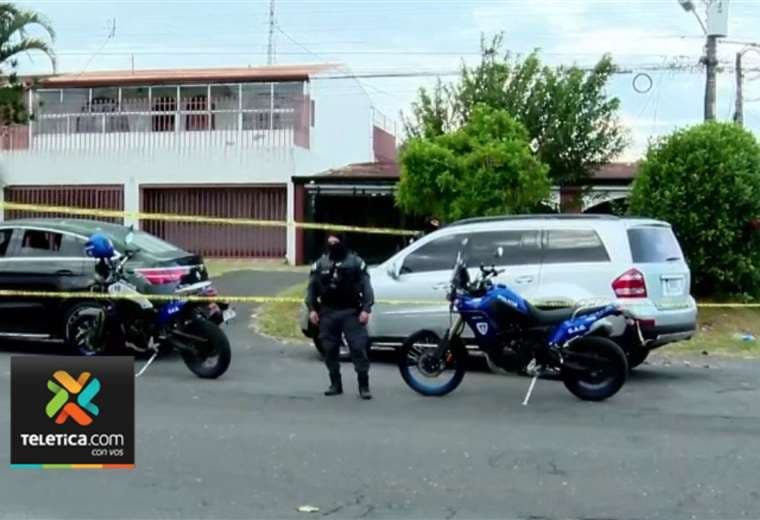 Policía detiene a seis hombres armados que viajaban en carros de lujo por Goicoechea