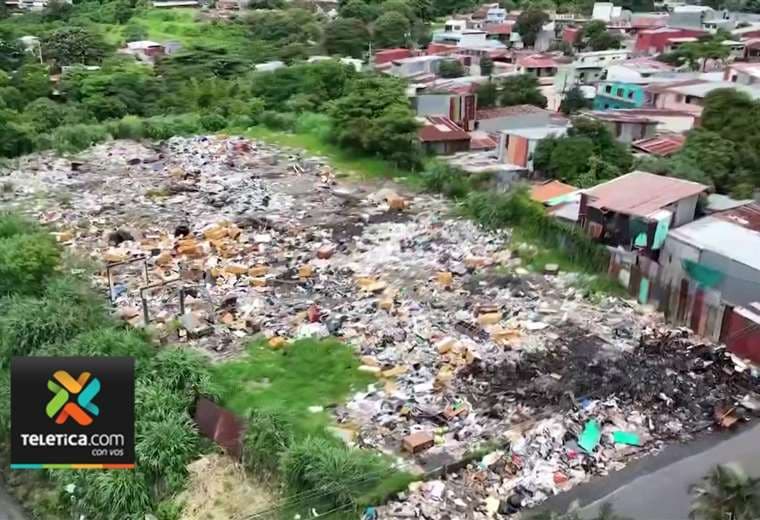 Remueven 293 toneladas de basura acumuladas en basurero clandestino de San José