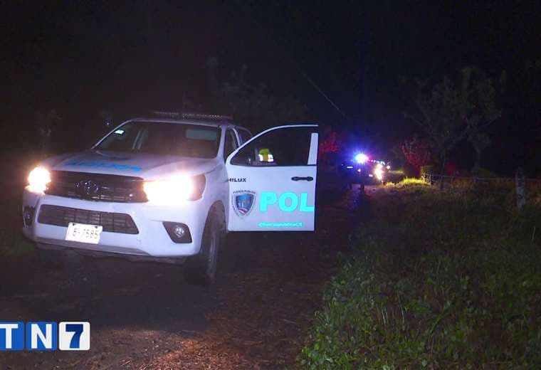 Dos jóvenes hallados sin vida dentro de carro en Pococí