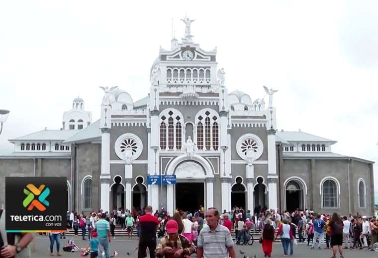 Romeros aprovechan fin de semana para iniciar peregrinación a la Basílica