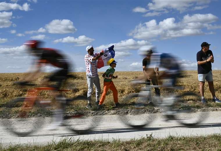 Tour de Francia: Turgis da a Francia su tercera victoria de etapa
