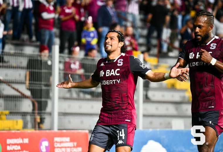 El VAR le da el triunfo a Saprissa ante un feroz San Carlos 