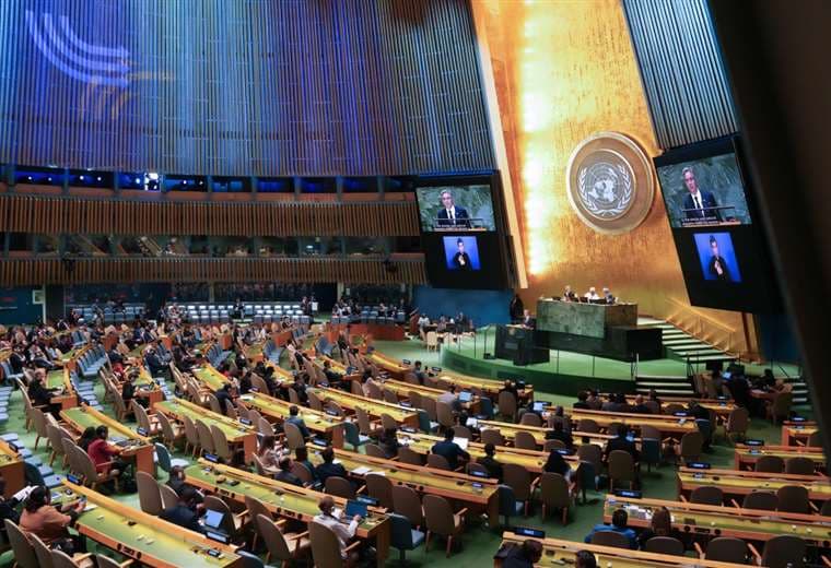 Llamado en la ONU para librar a las afganas de la opresión de los talibanes