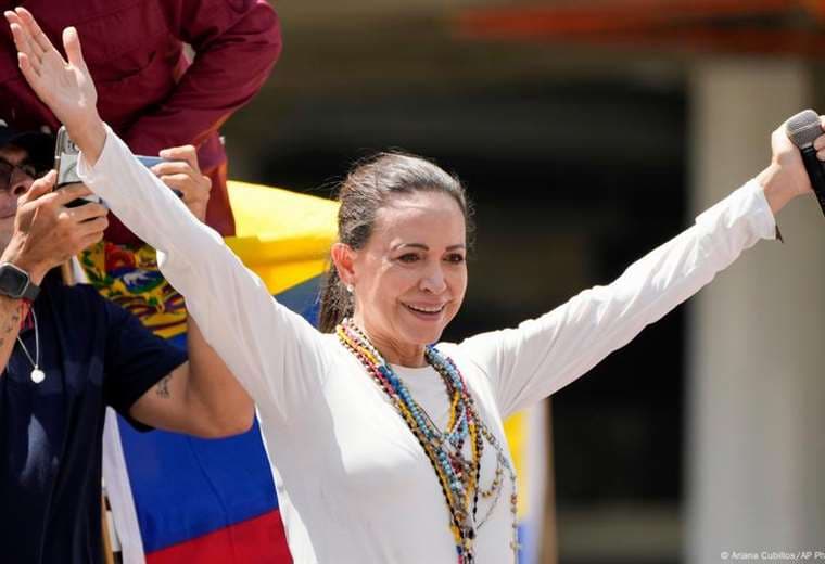 María Corina Machado llama a venezolanos en el exterior a protestar