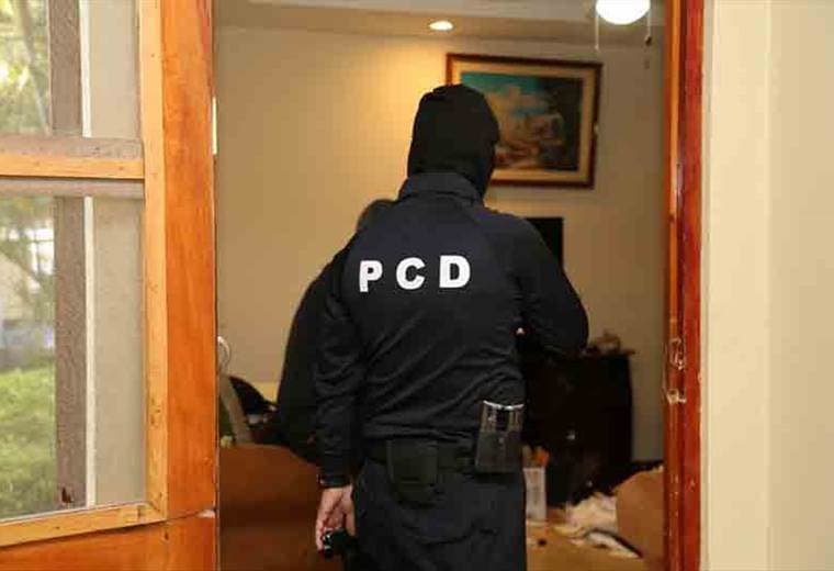 PCD desarticula banda dedicada al transporte aéreo de drogas