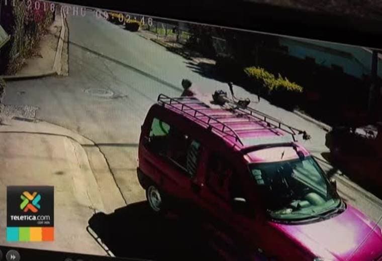 Videos captan angustiante persecución de un carro cuyos ocupantes intentaron secuestrar a un niño