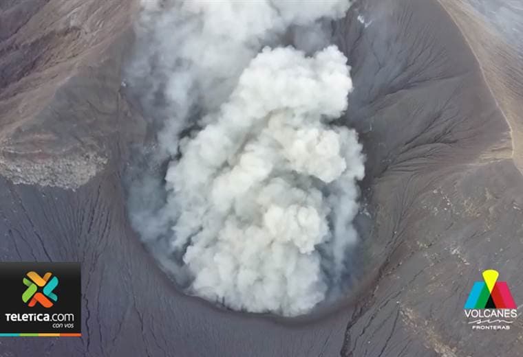 Según el OVSICORI, la boca del cráter activo del volcán Turrialba ha crecido