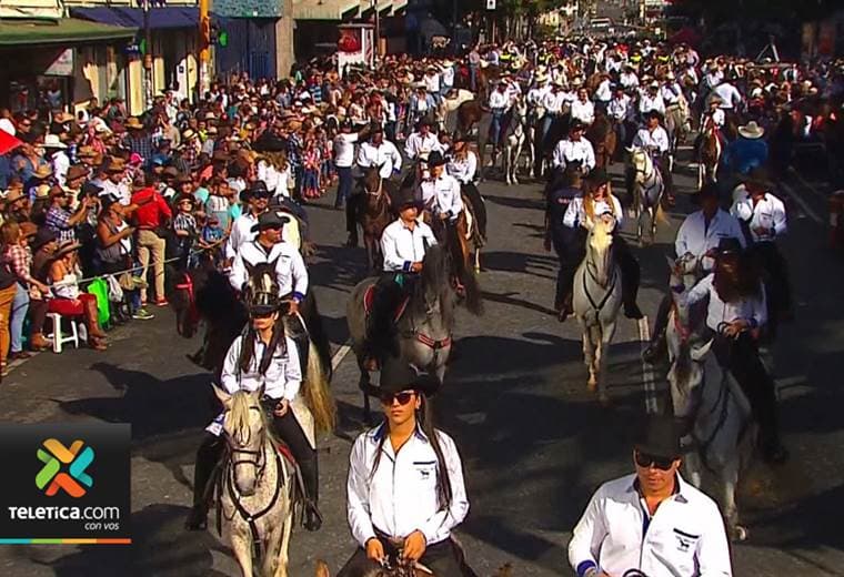 Caballistas se preparan para brindar un gran espectáculo en el tope nacional de fin de año