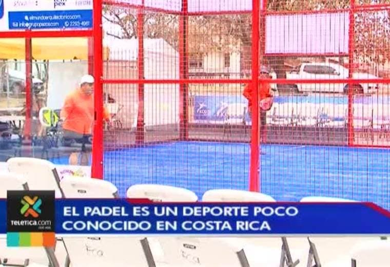 Decenas de curiosos se acercaron a La Sabana para ver un particular deporte, el padel