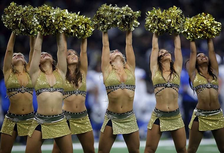 Cheerleader demanda a equipo de la NFL por sexista.|BBC