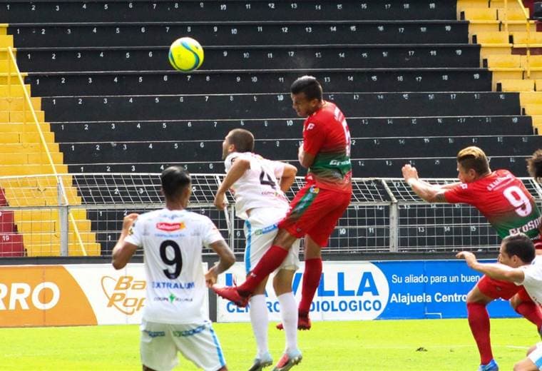 Prensa AD Carmelita.