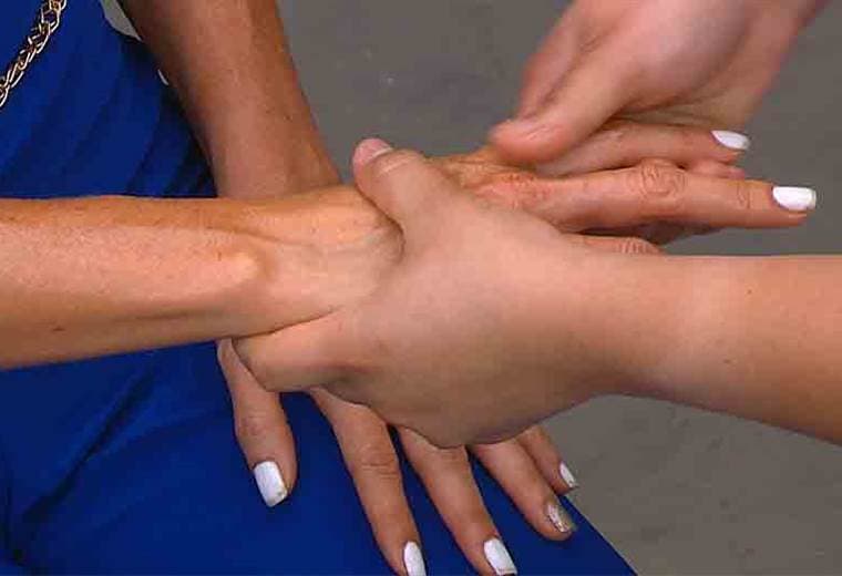 Combata la resequedad de las manos con distintos tratamientos