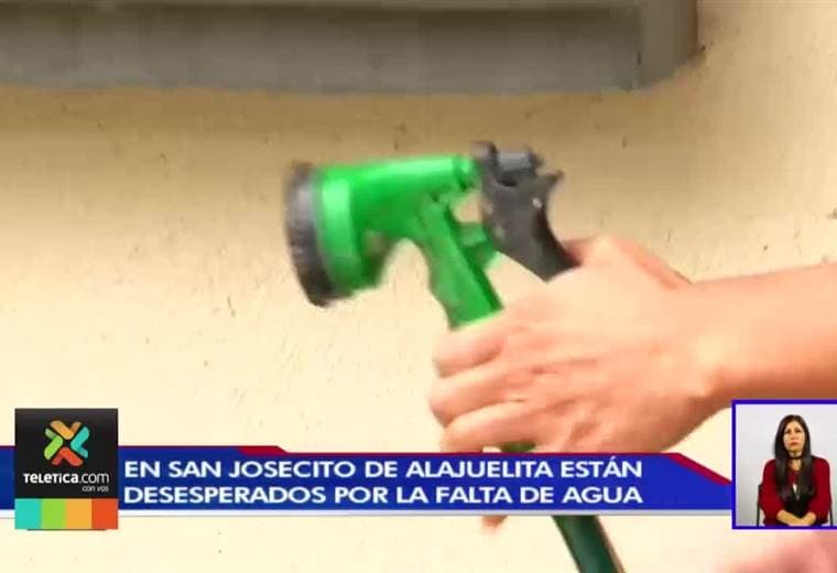 En San Josecito de Alajuelita están desesperados por la falta de agua