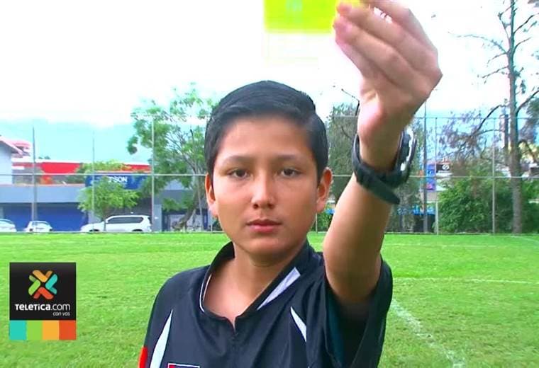Niño de 12 años se convertirá en el costarricense más joven en graduarse como árbitro nacional