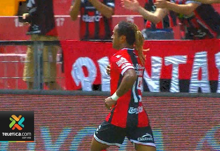 Jonathan McDonald se ubicó en el puesto 11 entre los mejores anotadores del mundo en el 2018