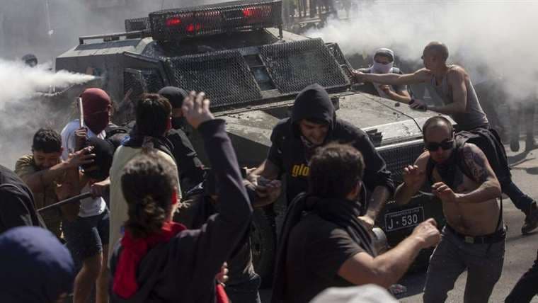 Fuertes protestas en Chile 